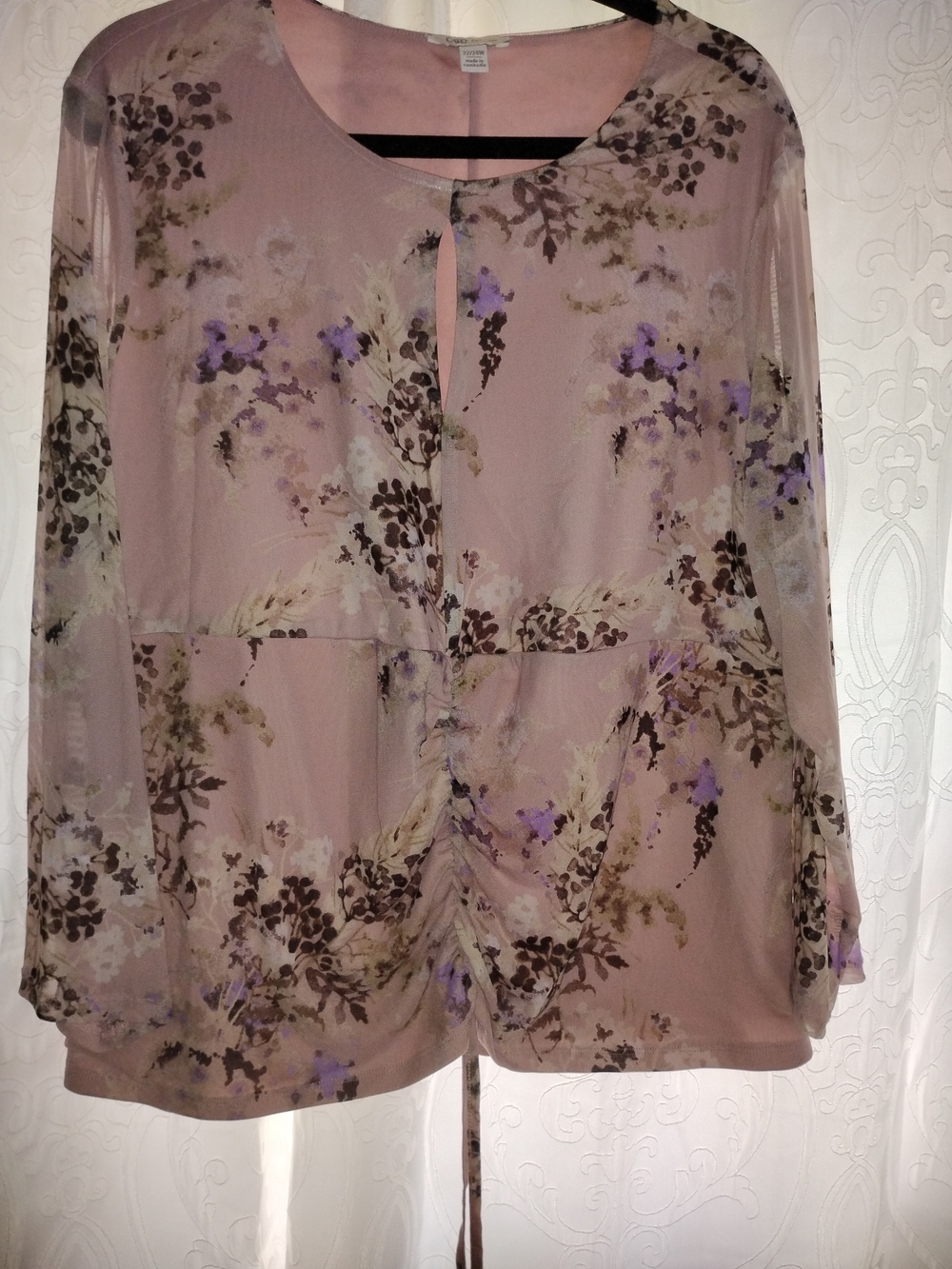 Cato Dusty Rose Floral Keyhole Blouse